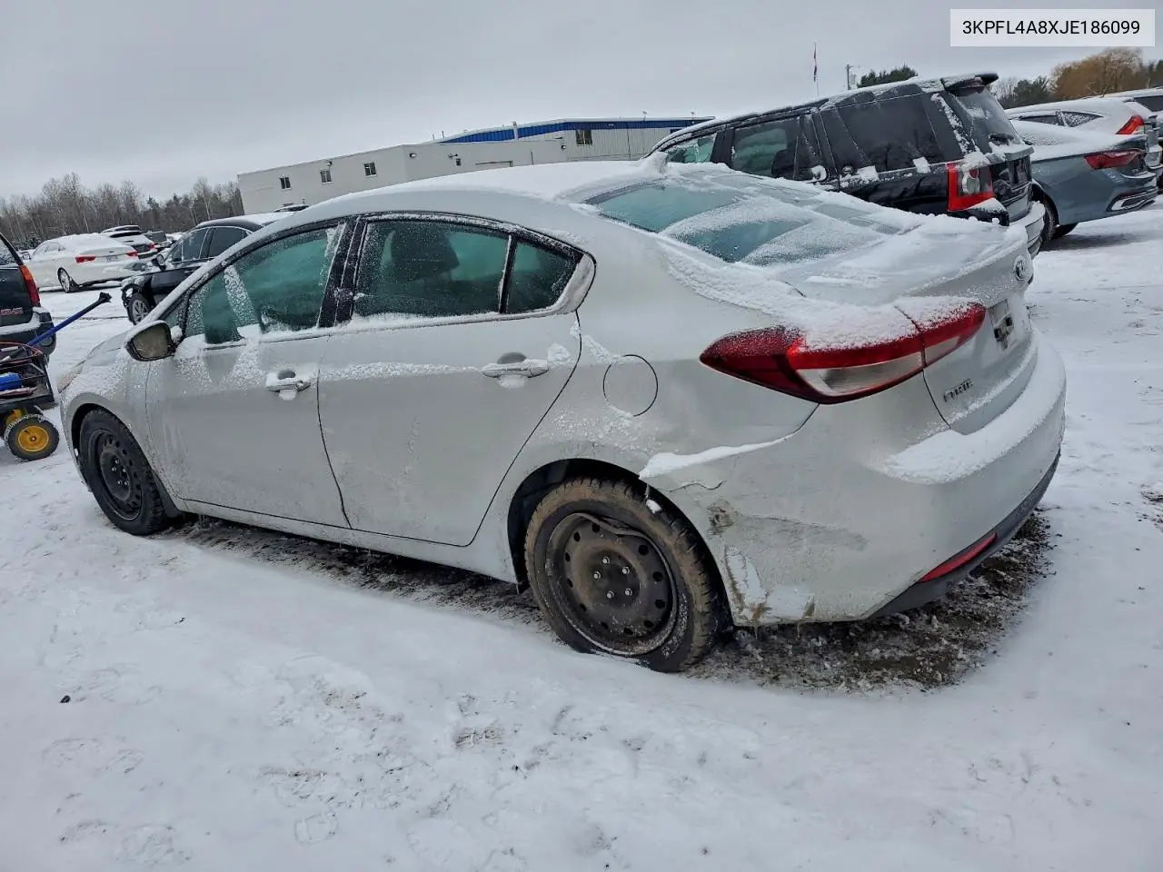 3KPFL4A8XJE186099 2018 Kia Forte Ex