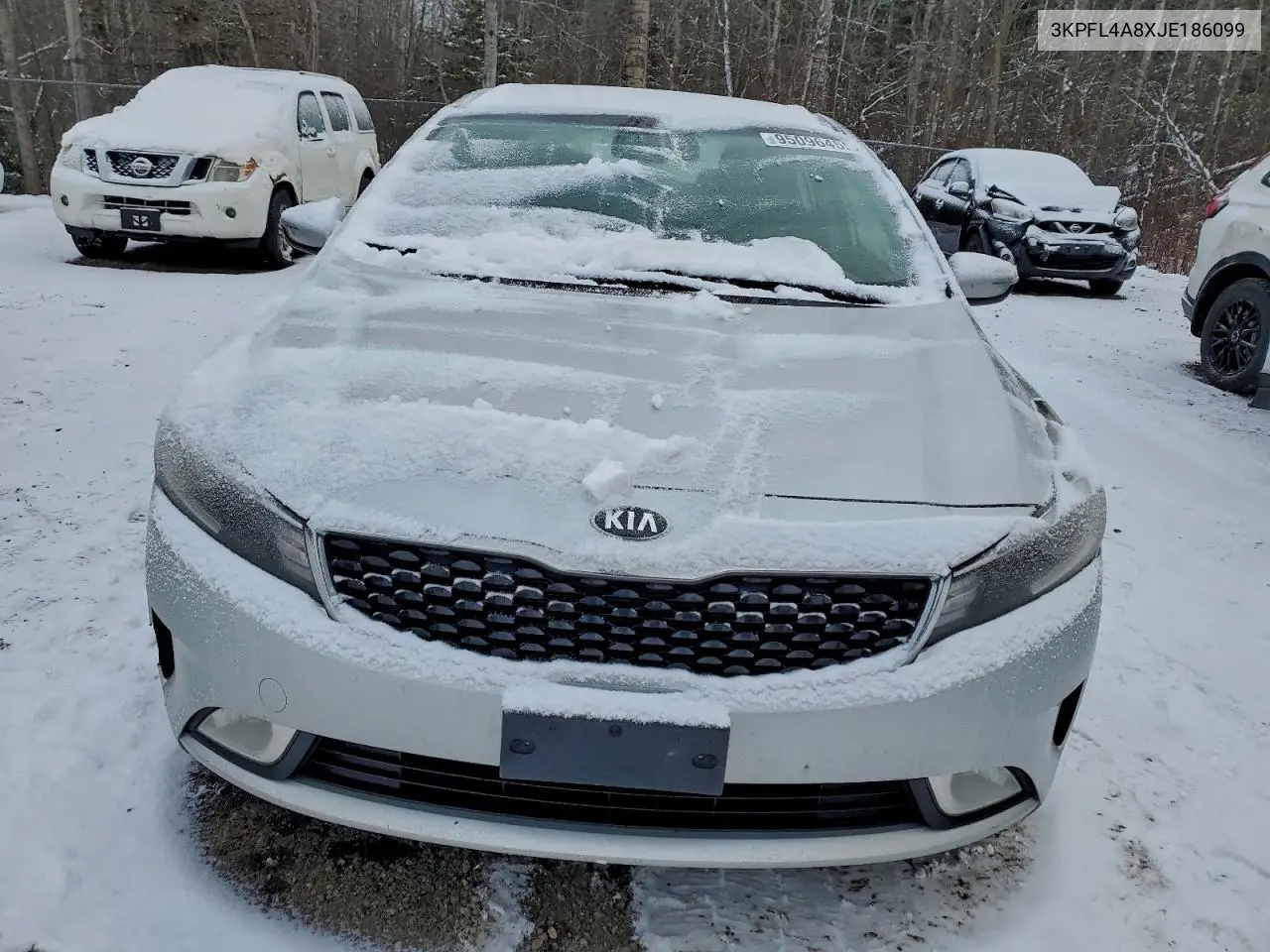 3KPFL4A8XJE186099 2018 Kia Forte Ex