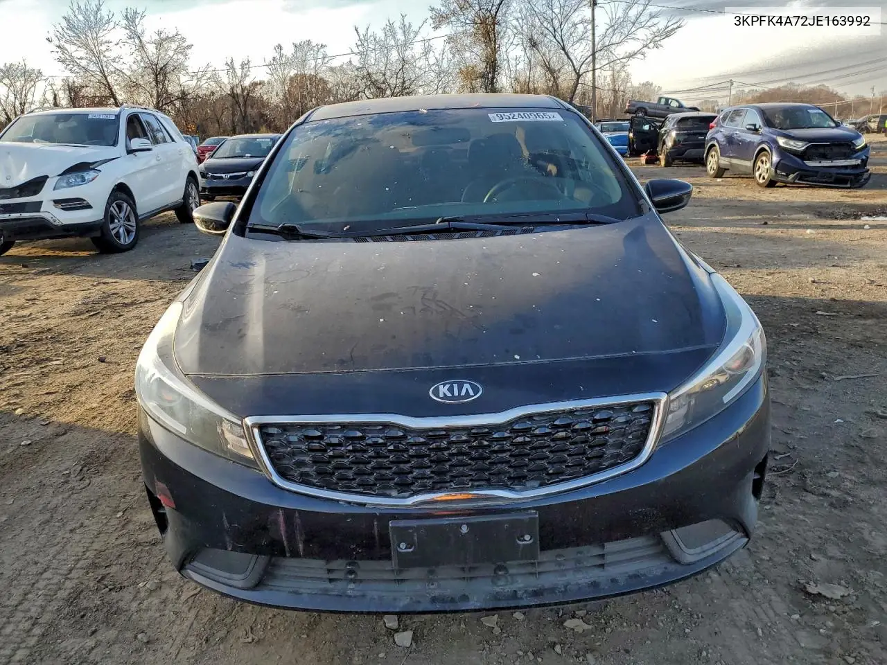 3KPFK4A72JE163992 2018 Kia Forte Lx