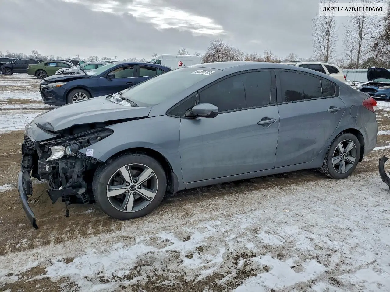 3KPFL4A70JE180660 2018 Kia Forte Lx