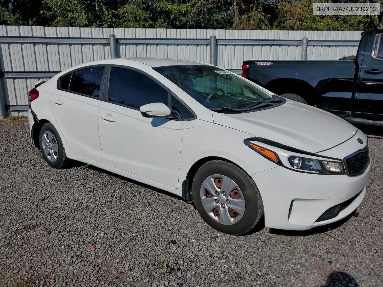 3KPFK4A74JE239213 2018 Kia Forte Lx