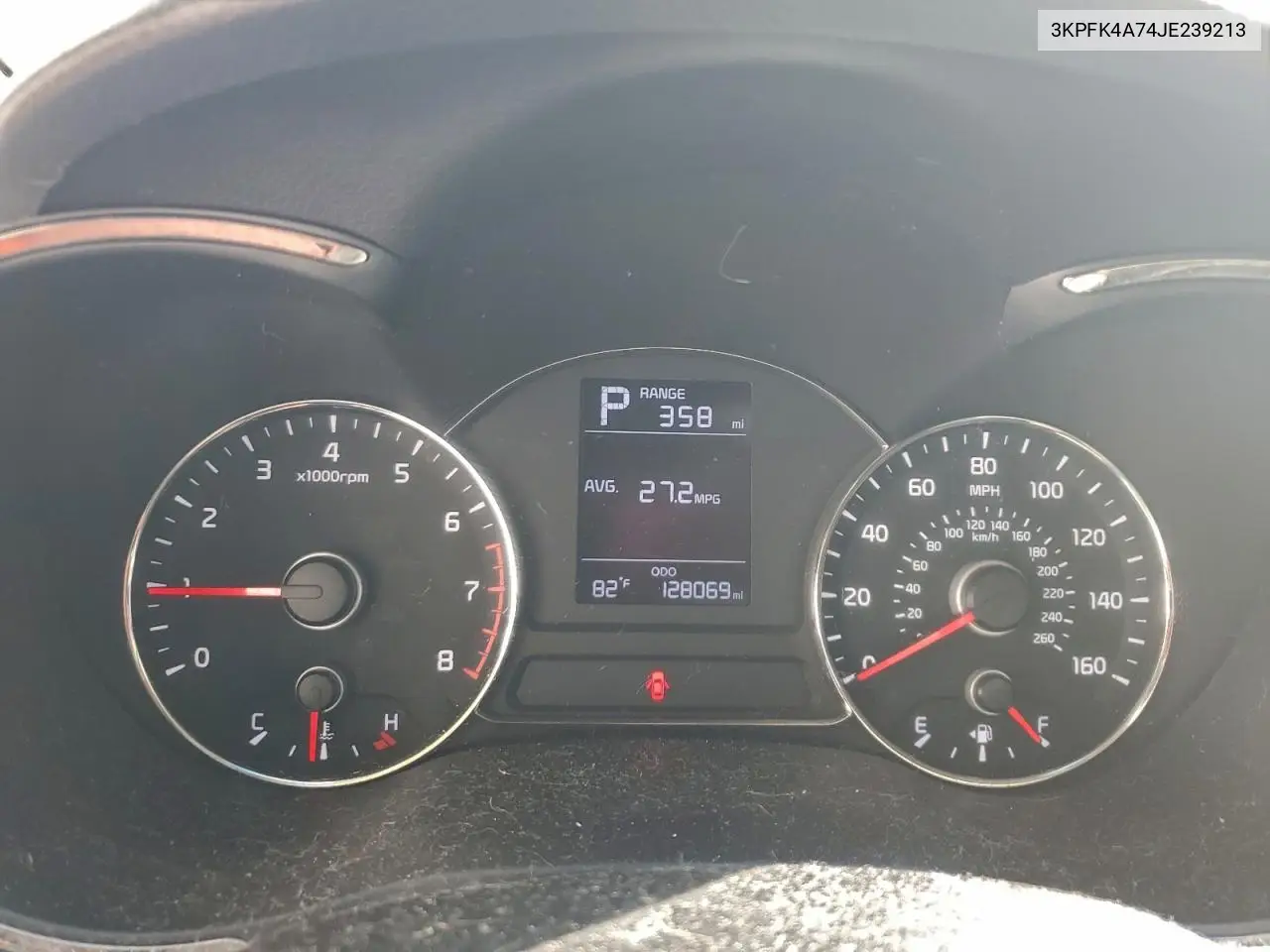 3KPFK4A74JE239213 2018 Kia Forte Lx