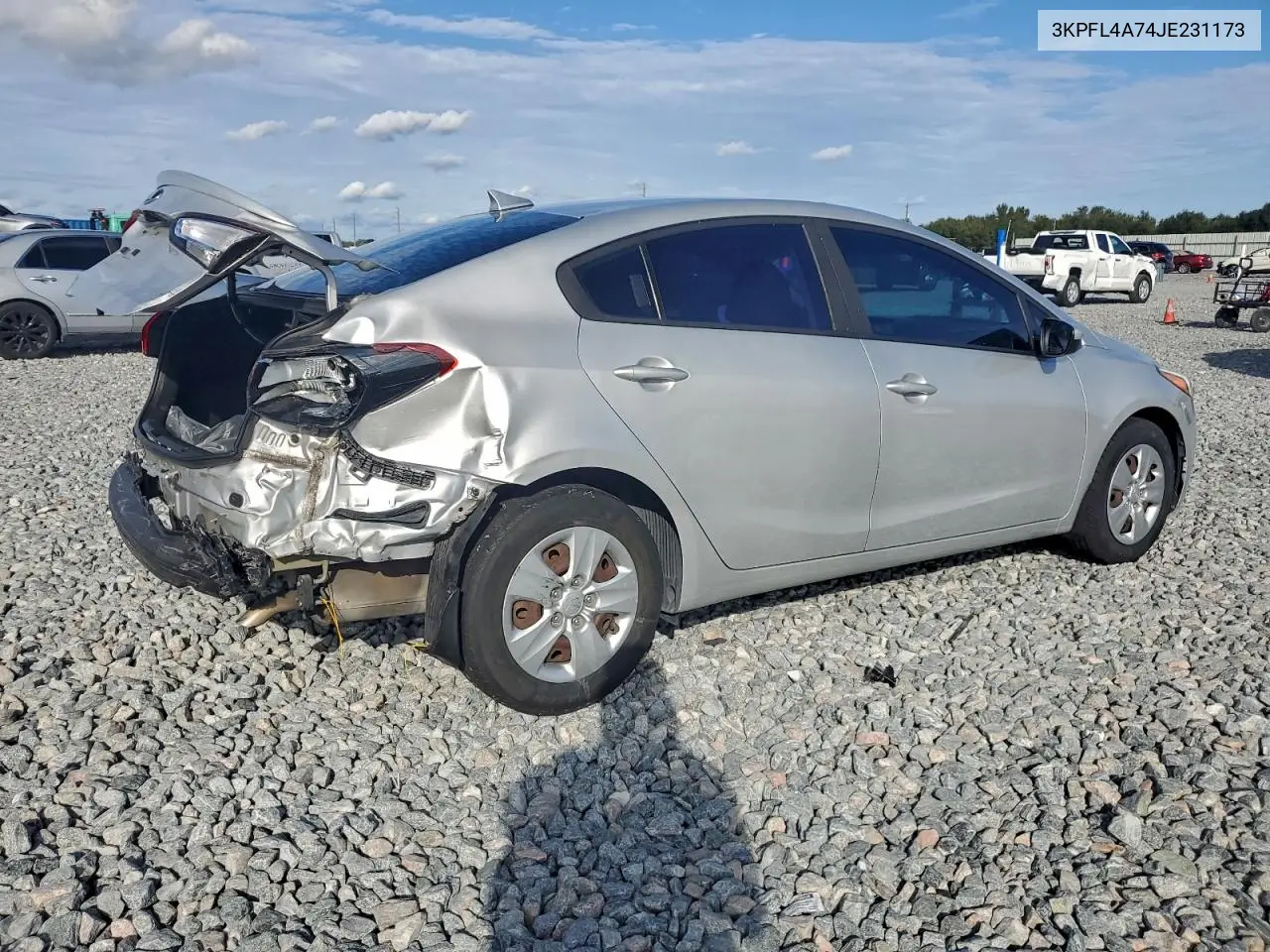 3KPFL4A74JE231173 2018 Kia Forte Lx