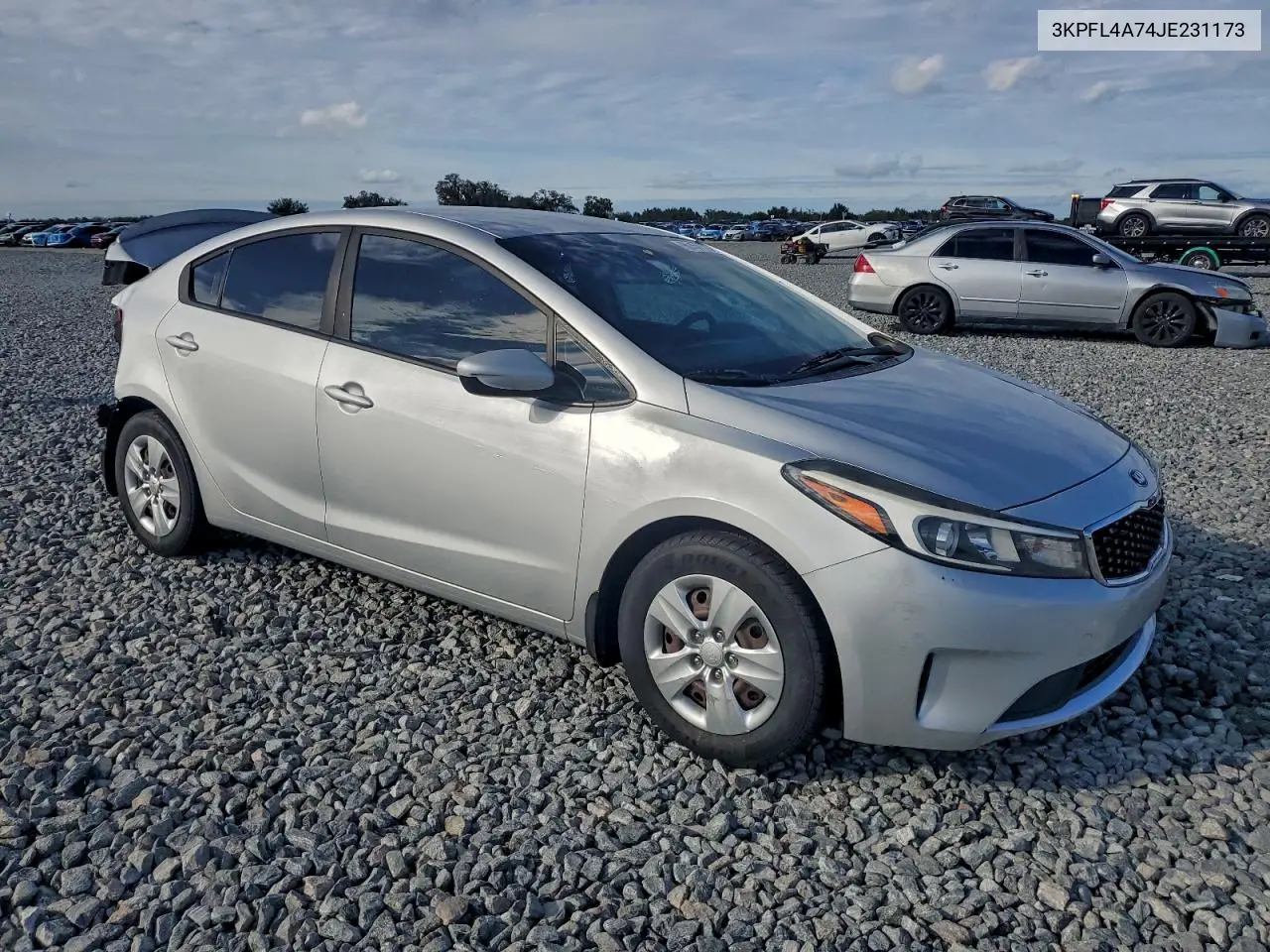 3KPFL4A74JE231173 2018 Kia Forte Lx
