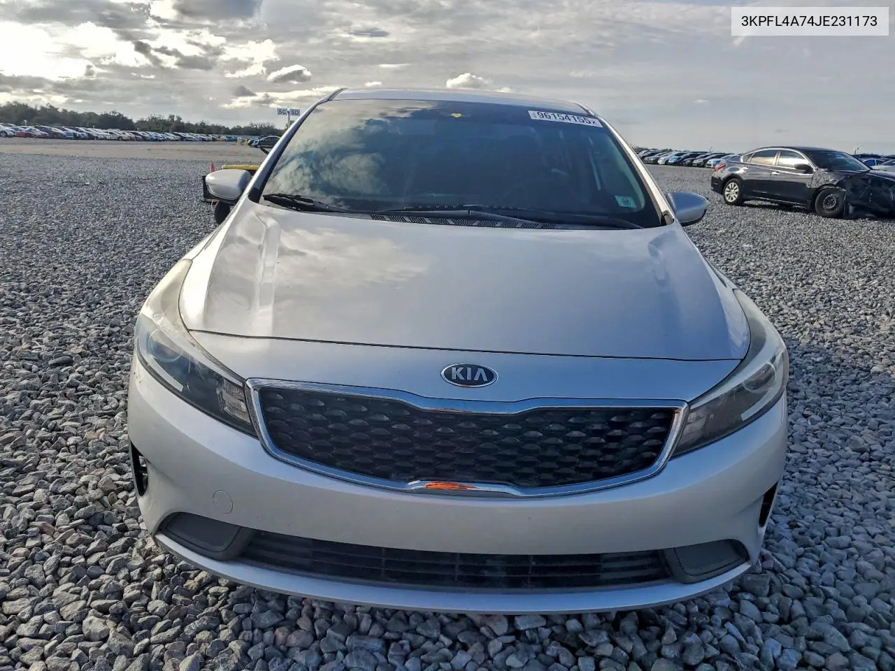 3KPFL4A74JE231173 2018 Kia Forte Lx