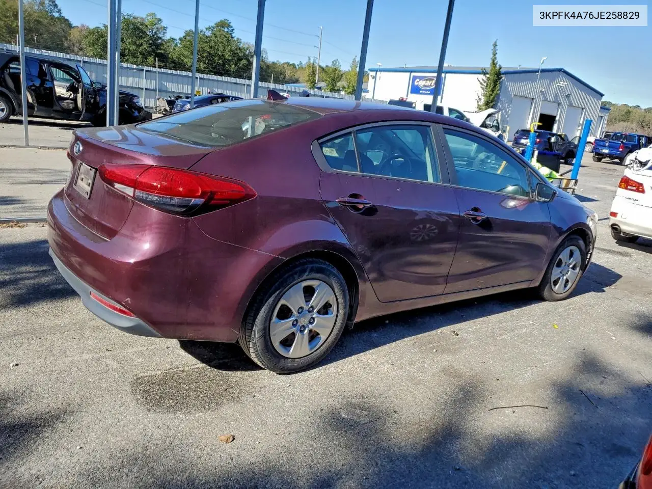 3KPFK4A76JE258829 2018 Kia Forte Lx