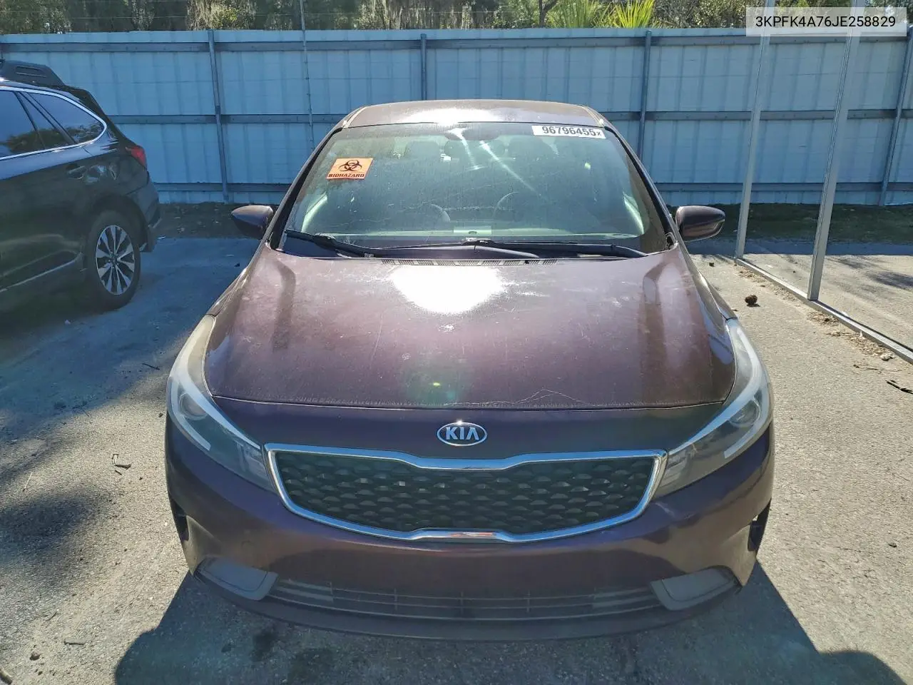 3KPFK4A76JE258829 2018 Kia Forte Lx