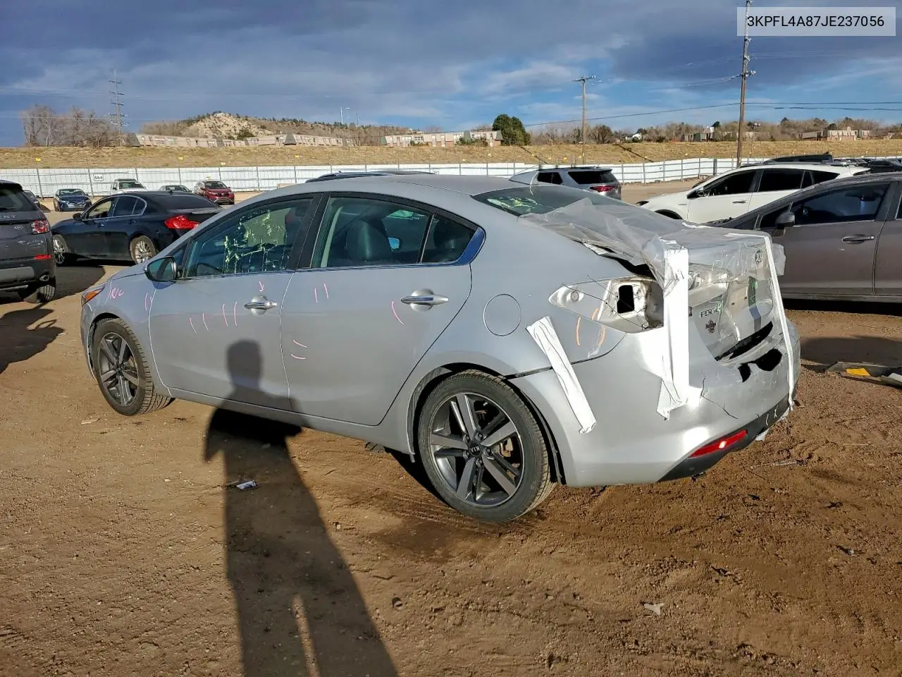 3KPFL4A87JE237056 2018 Kia Forte Ex