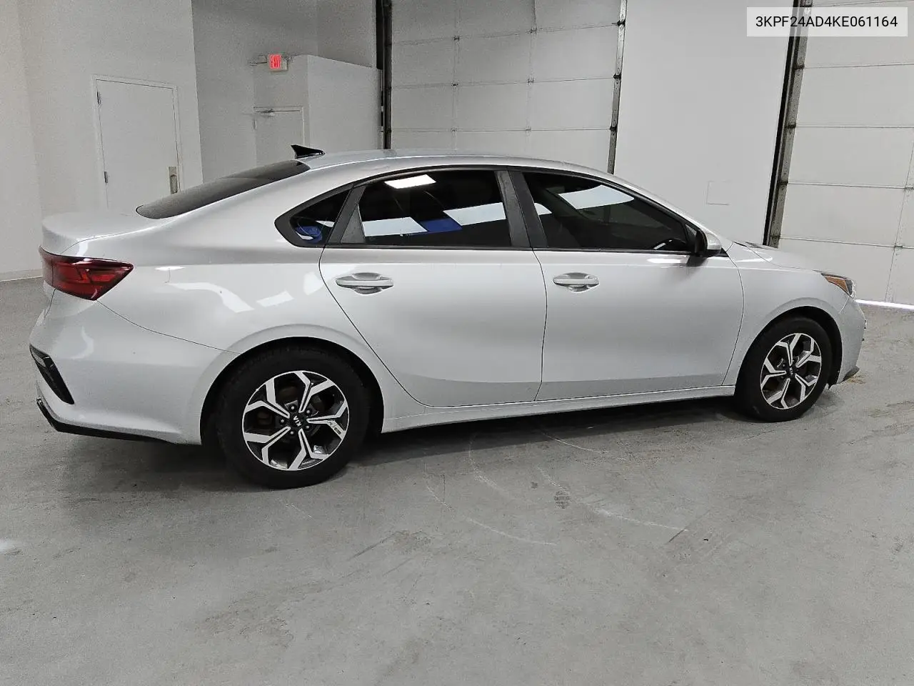 3KPF24AD4KE061164 2019 Kia Forte Fe