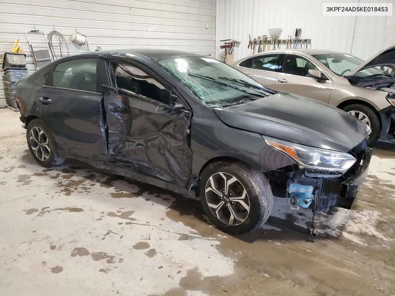 3KPF24AD5KE018453 2019 Kia Forte Fe