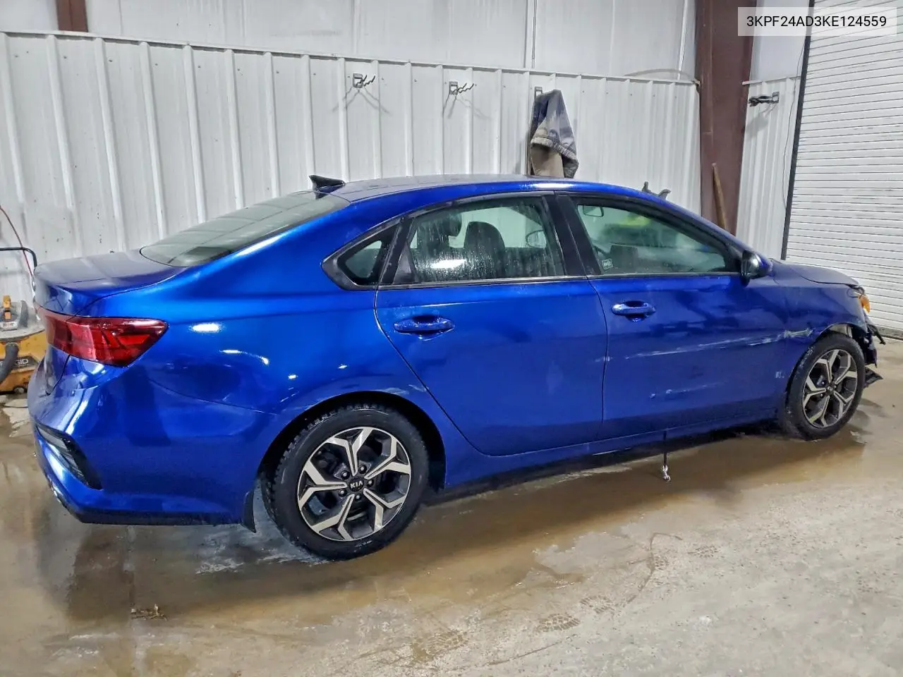 3KPF24AD3KE124559 2019 Kia Forte Fe