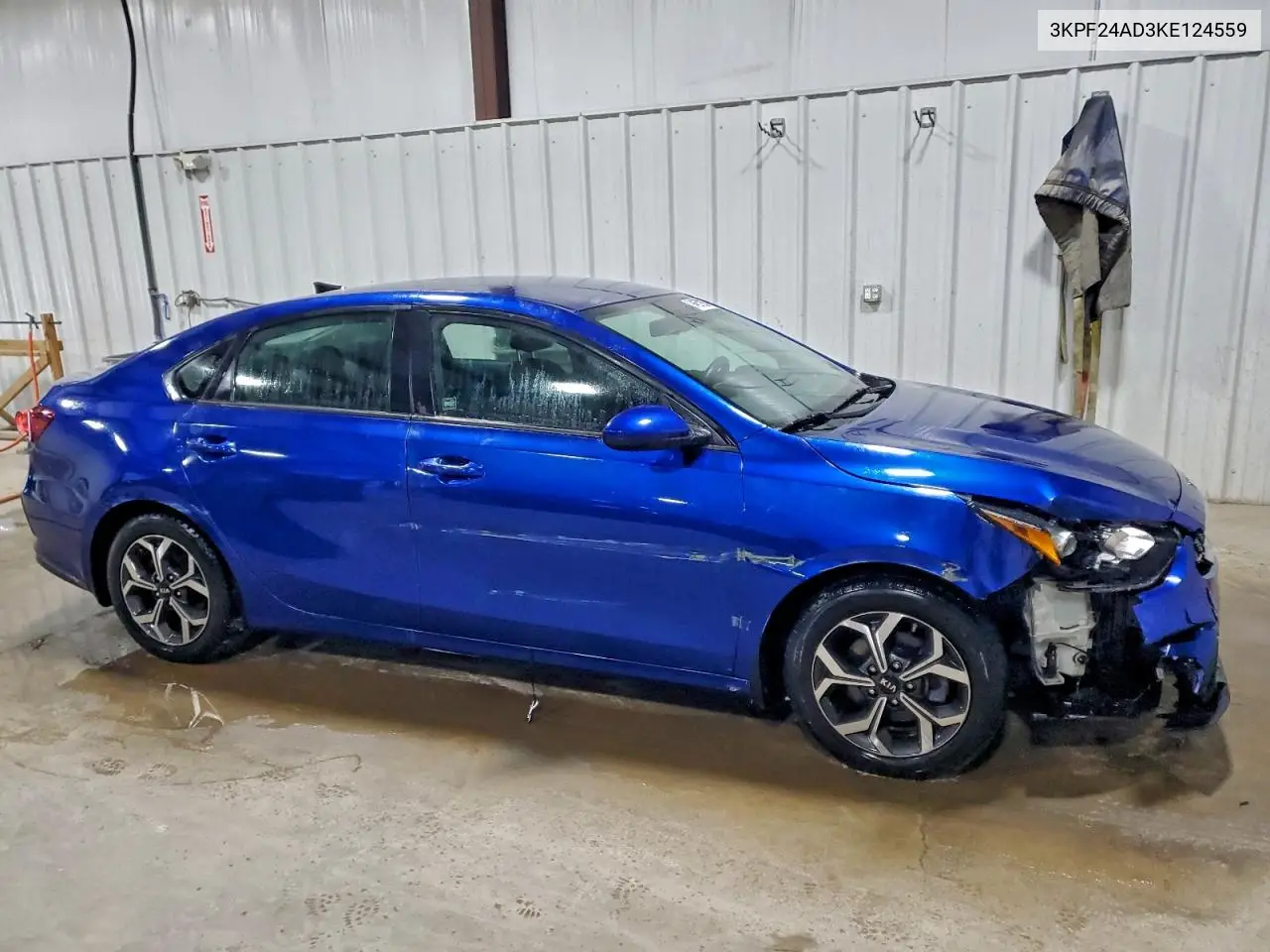 3KPF24AD3KE124559 2019 Kia Forte Fe