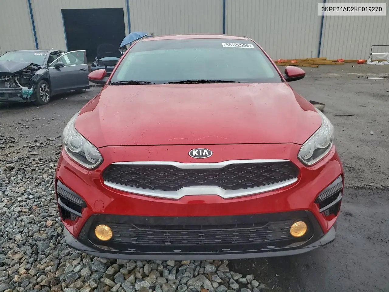 3KPF24AD2KE019270 2019 Kia Forte Fe