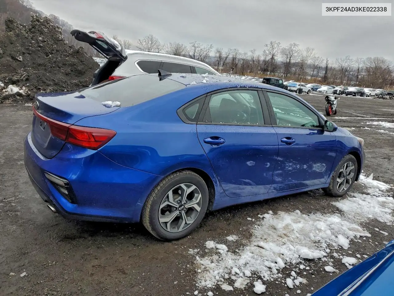 3KPF24AD3KE022338 2019 Kia Forte Fe