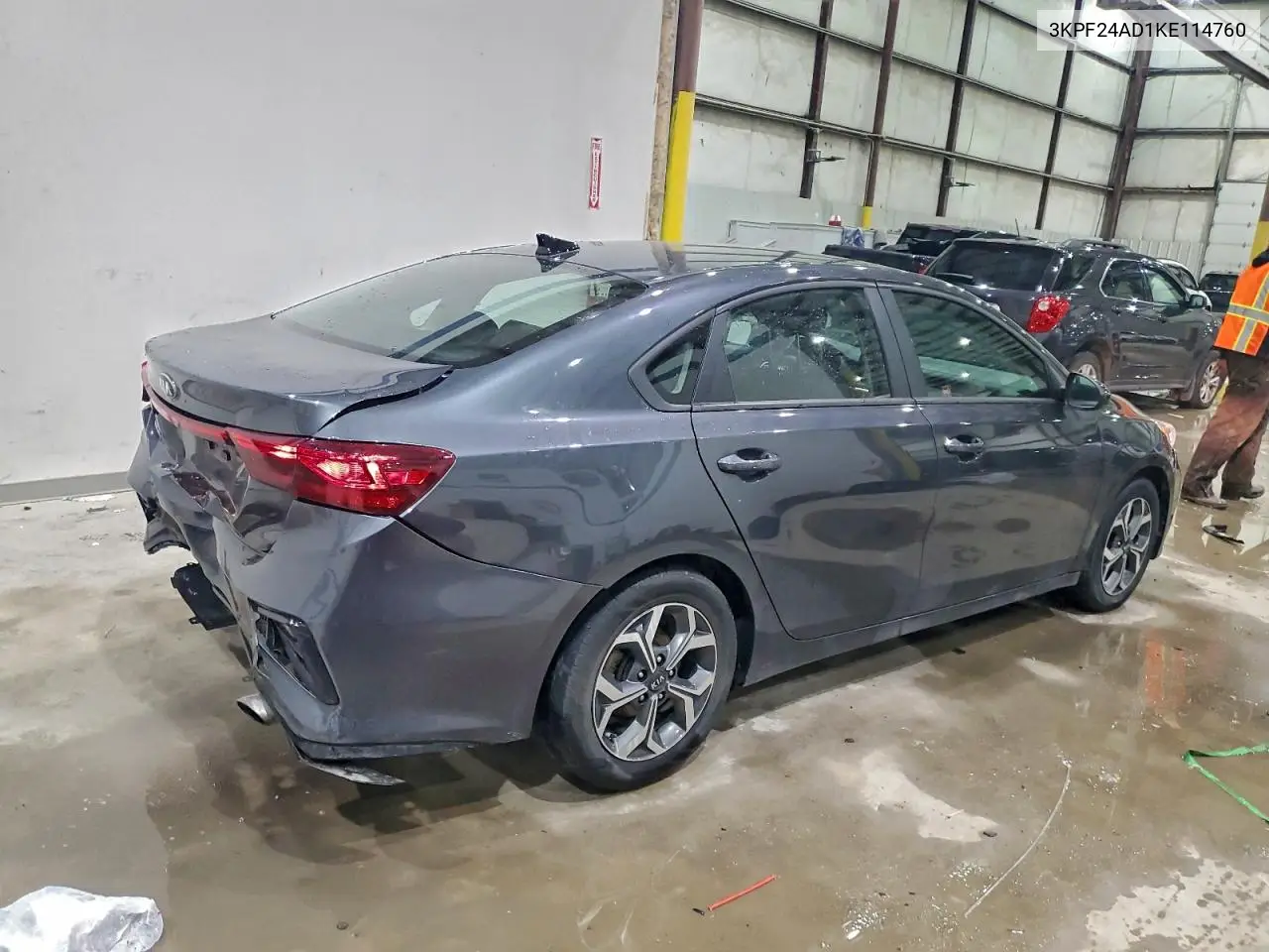 3KPF24AD1KE114760 2019 Kia Forte Fe