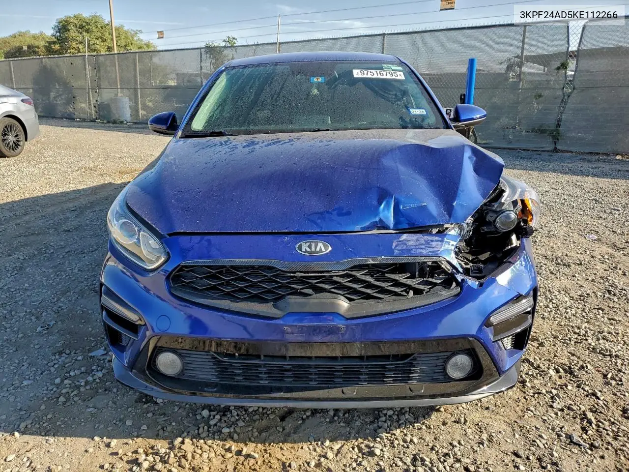 3KPF24AD5KE112266 2019 Kia Forte Fe