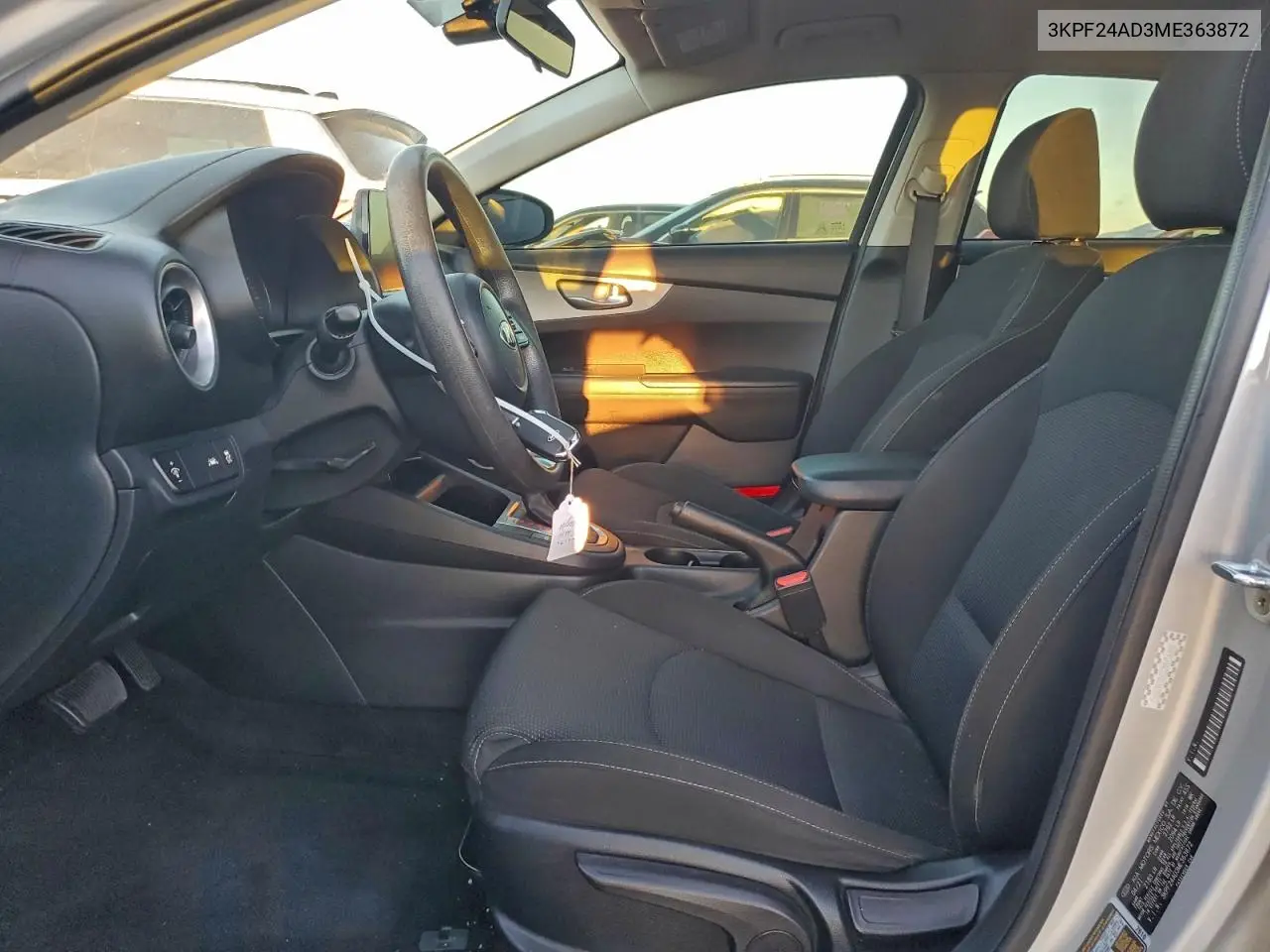 3KPF24AD3ME363872 2021 Kia Forte Fe