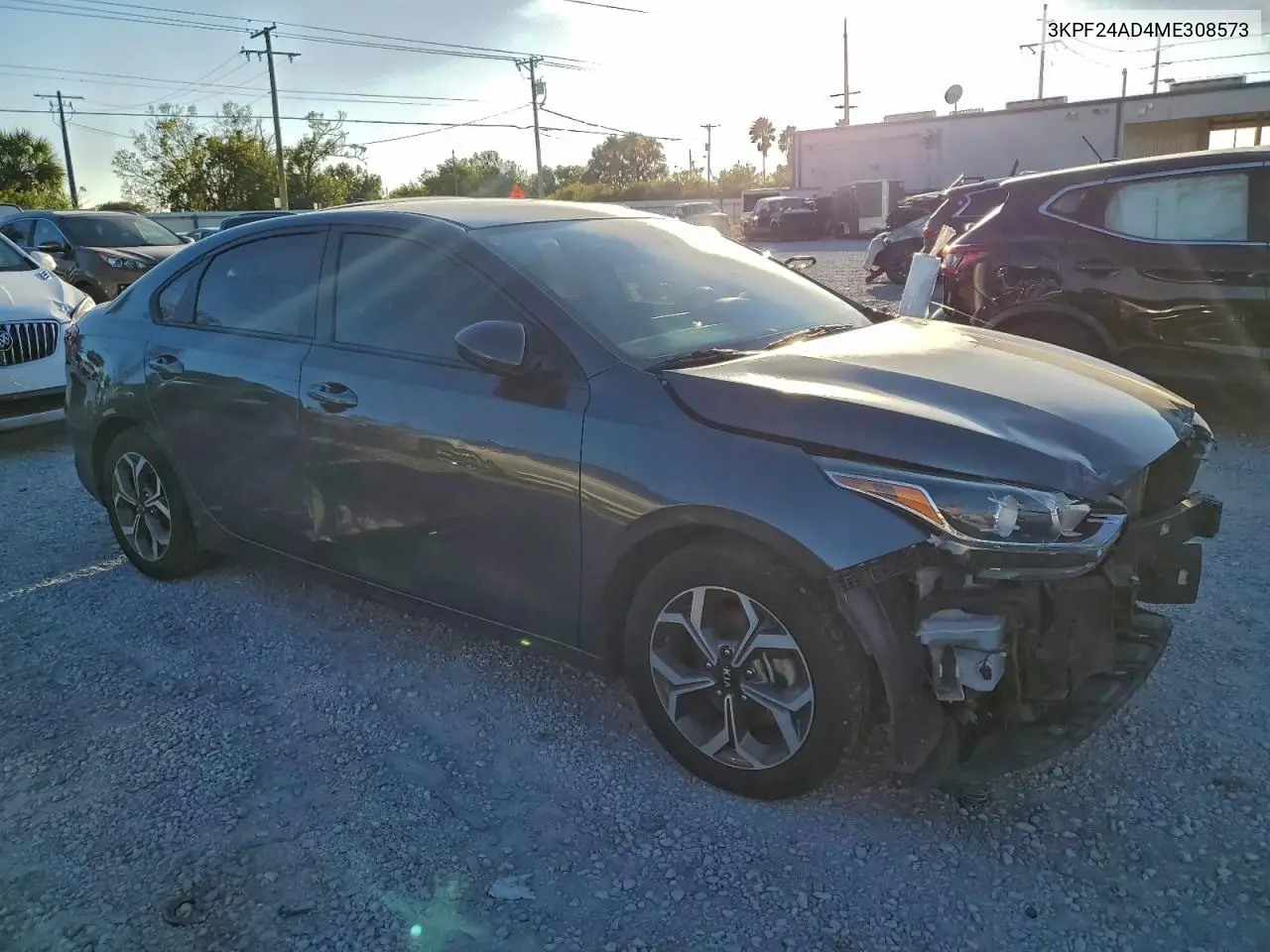 3KPF24AD4ME308573 2021 Kia Forte Fe