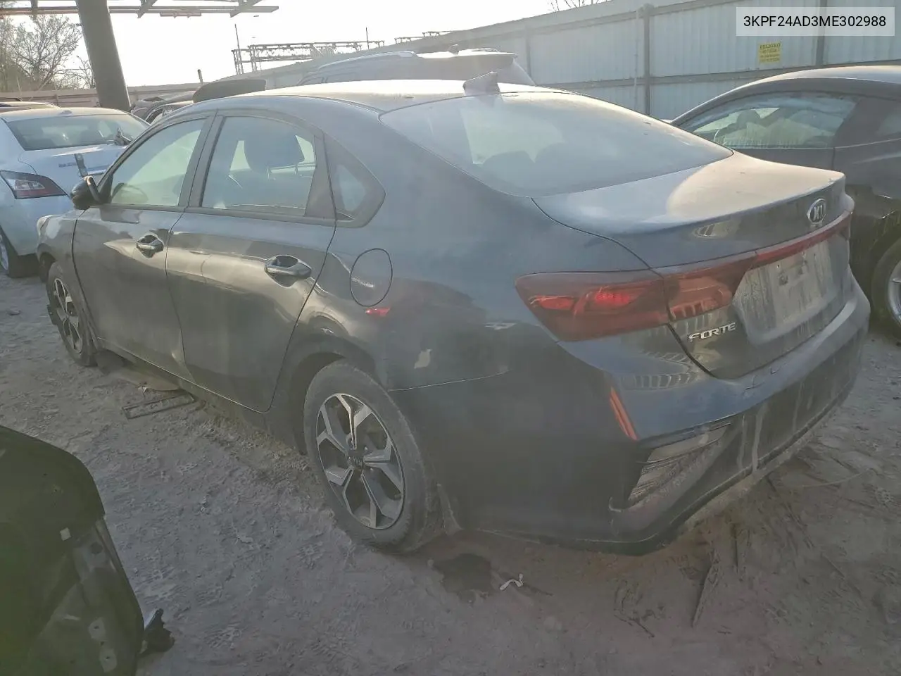 3KPF24AD3ME302988 2021 Kia Forte Fe