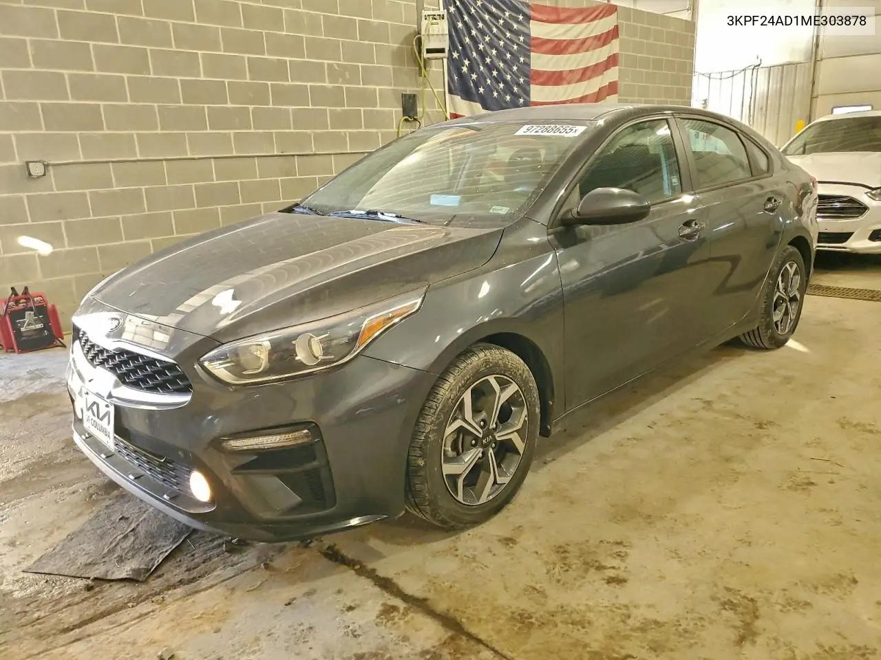 3KPF24AD1ME303878 2021 Kia Forte Fe