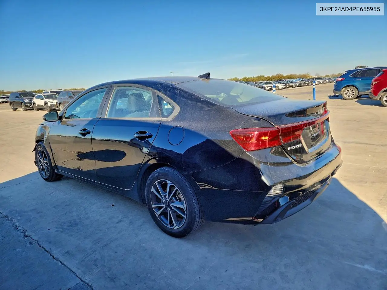 3KPF24AD4PE655955 2023 Kia Forte Lx
