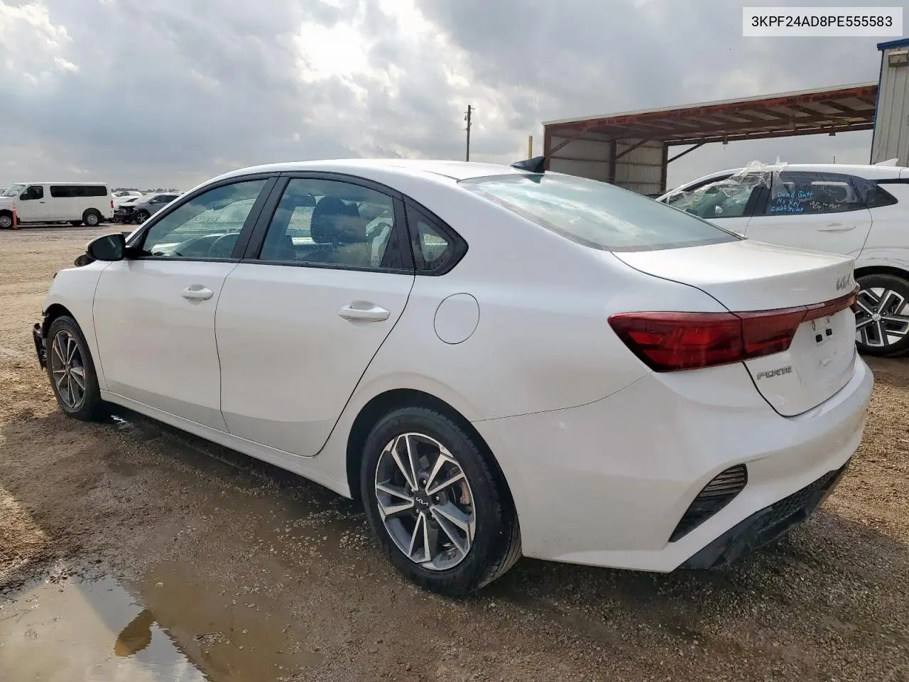 3KPF24AD8PE555583 2023 Kia Forte Lx