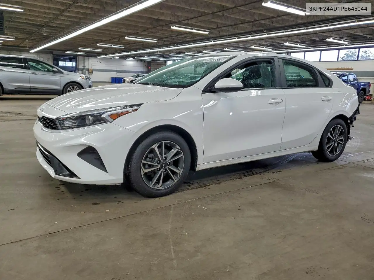 3KPF24AD1PE645044 2023 Kia Forte Lx