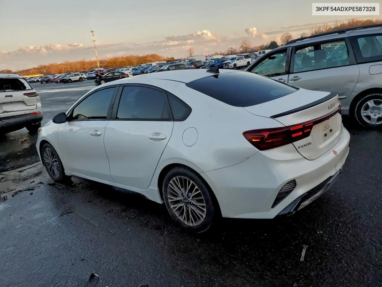 3KPF54ADXPE587328 2023 Kia Forte Gt Line