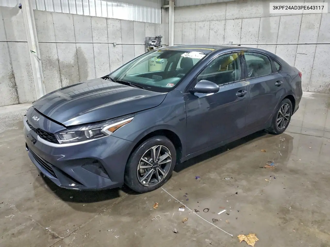 3KPF24AD3PE643117 2023 Kia Forte Lx
