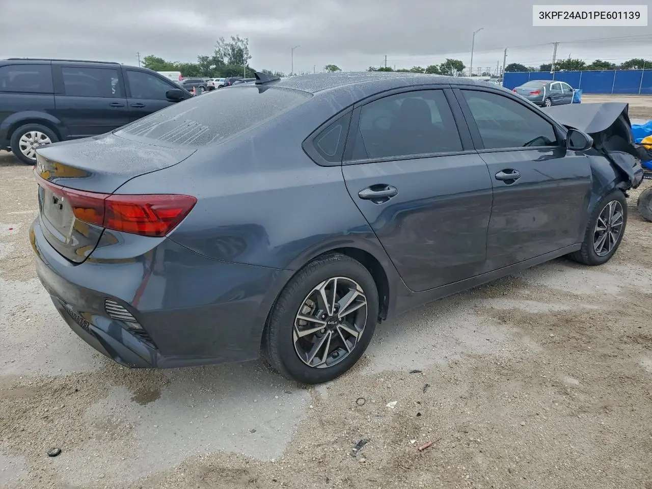 3KPF24AD1PE601139 2023 Kia Forte Lx