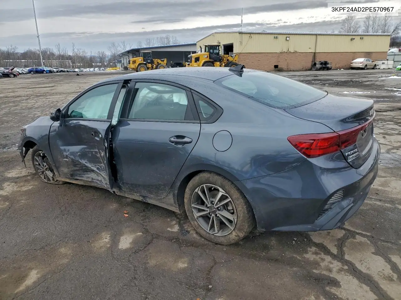 3KPF24AD2PE570967 2023 Kia Forte Lx