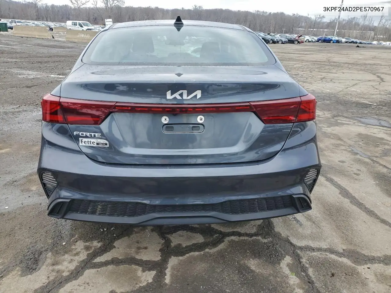 3KPF24AD2PE570967 2023 Kia Forte Lx
