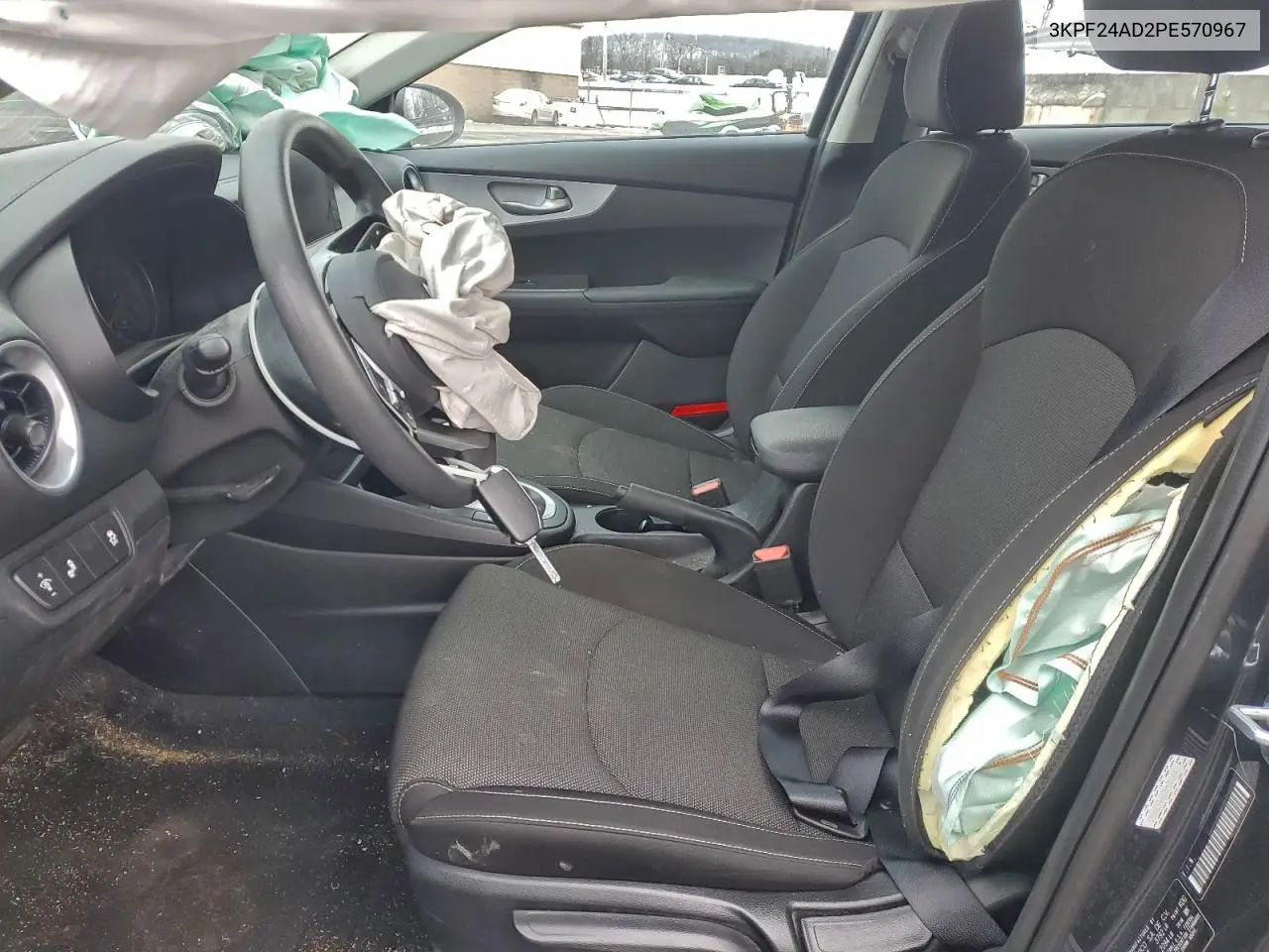 3KPF24AD2PE570967 2023 Kia Forte Lx