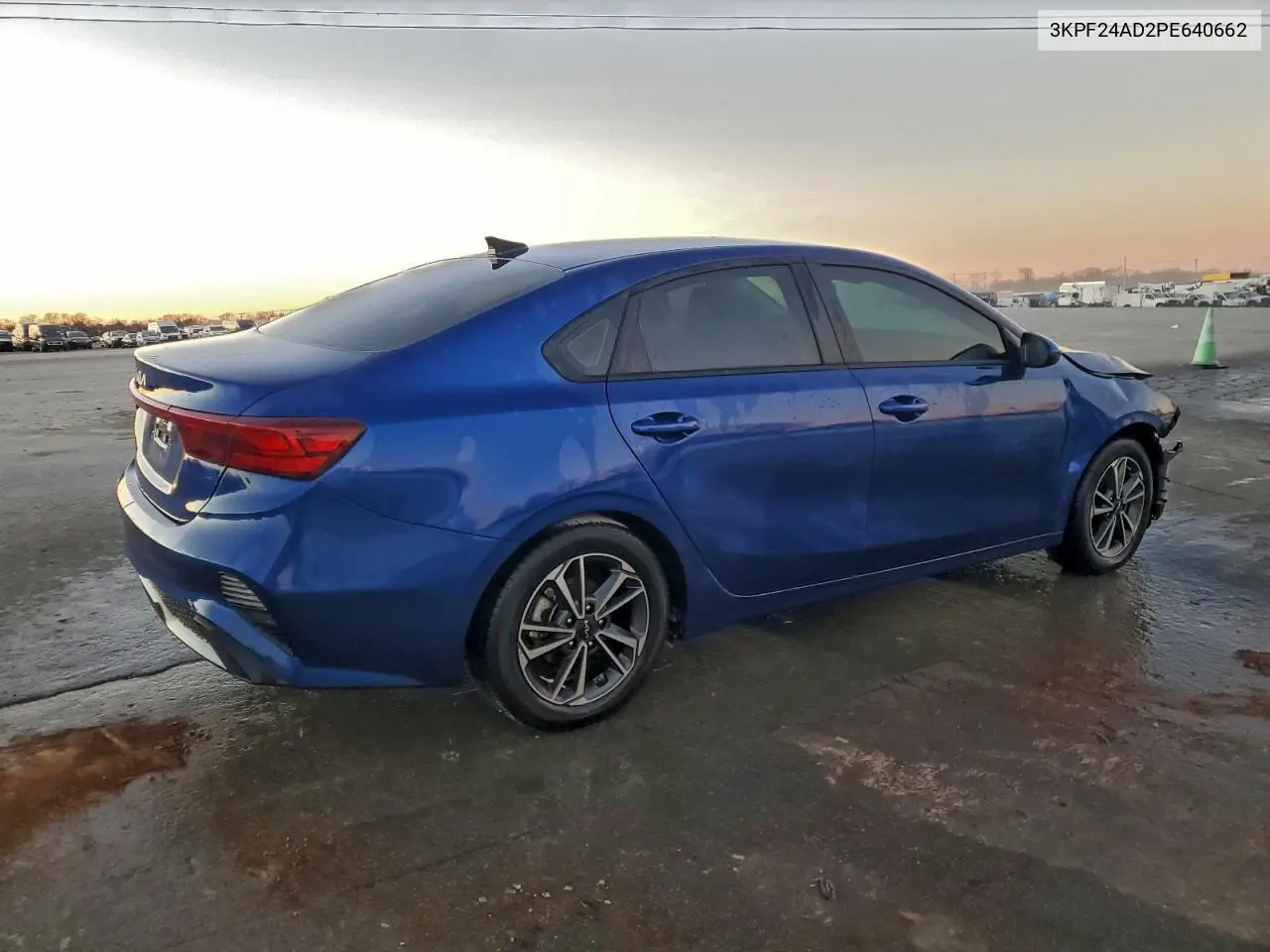 3KPF24AD2PE640662 2023 Kia Forte Lx