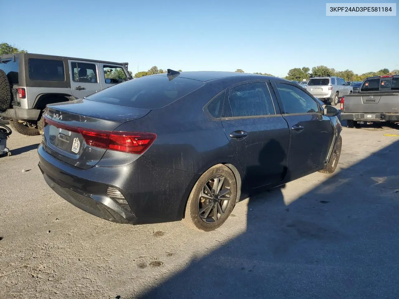3KPF24AD3PE581184 2023 Kia Forte Lx