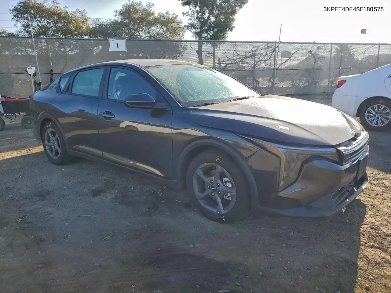 3KPFT4DE4SE180575 2025 Kia K4 Lxs