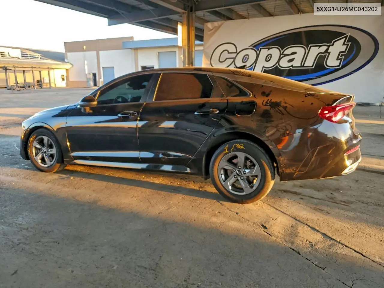 5XXG14J26MG043202 2021 Kia K5 Lxs