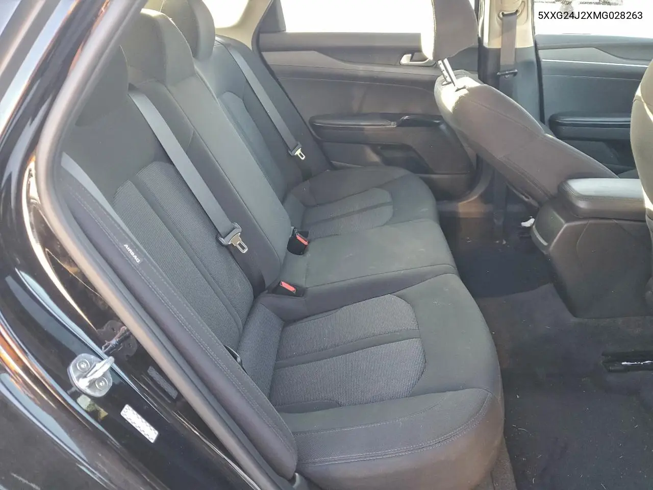 5XXG24J2XMG028263 2021 Kia K5 Lx