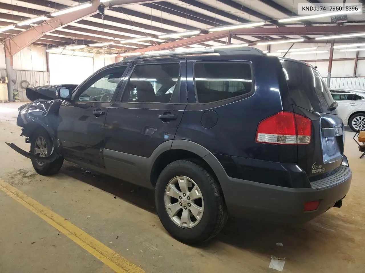 KNDJJ741795015396 2009 Kia Borrego Lx