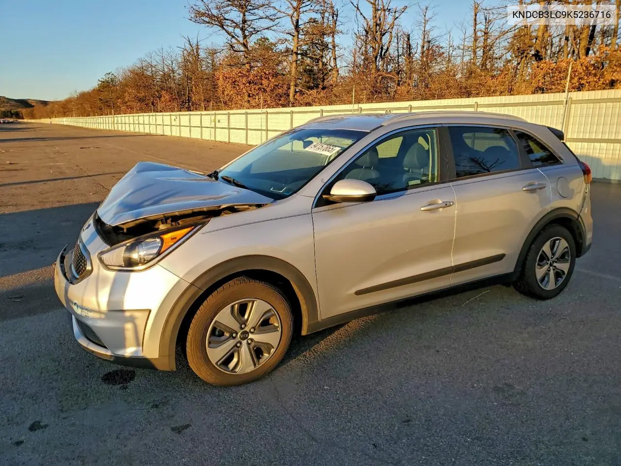 KNDCB3LC9K5236716 2019 Kia Niro Fe