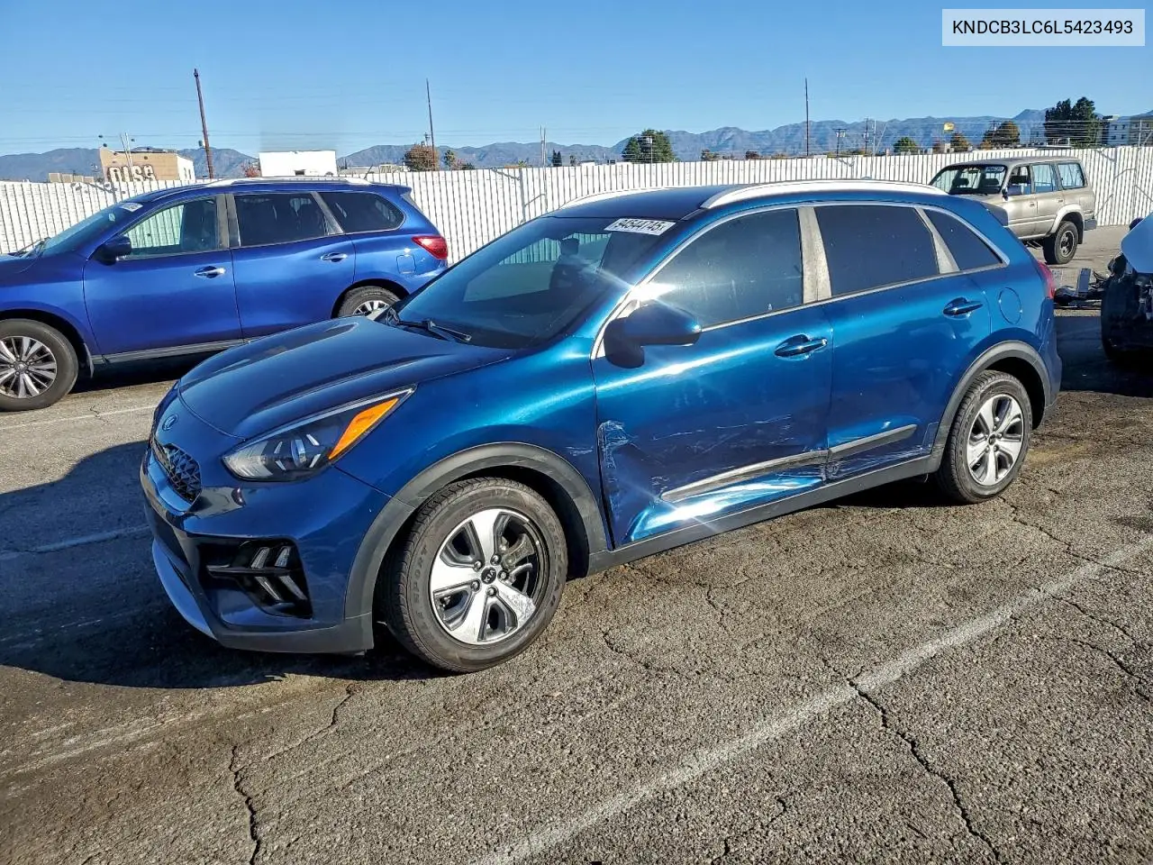 KNDCB3LC6L5423493 2020 Kia Niro Lx