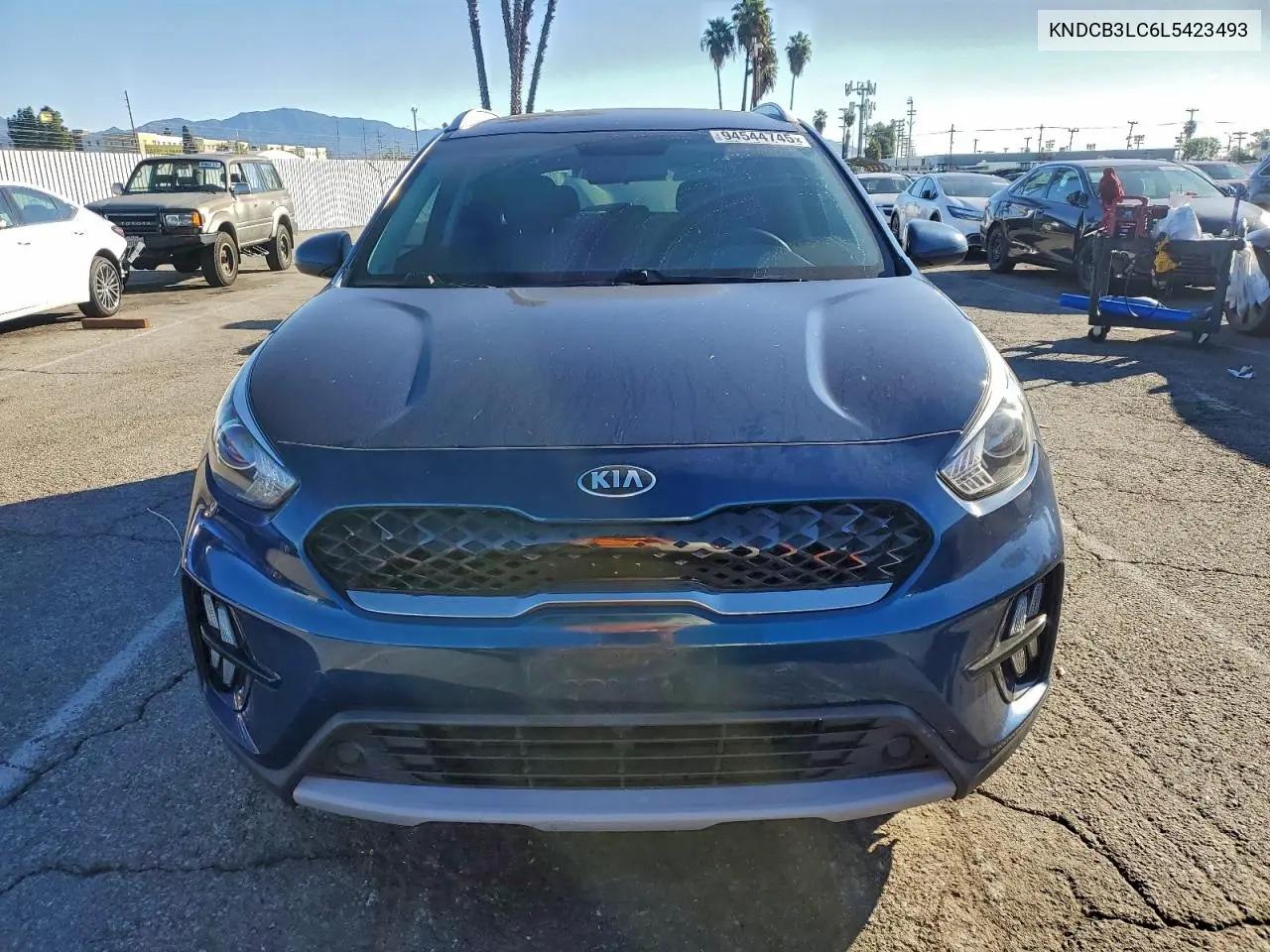KNDCB3LC6L5423493 2020 Kia Niro Lx