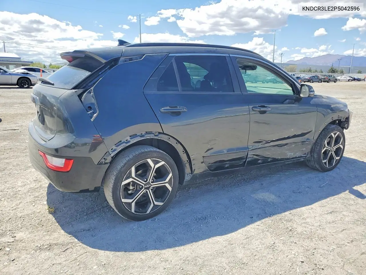 KNDCR3LE2P5042596 2023 Kia Niro Ex