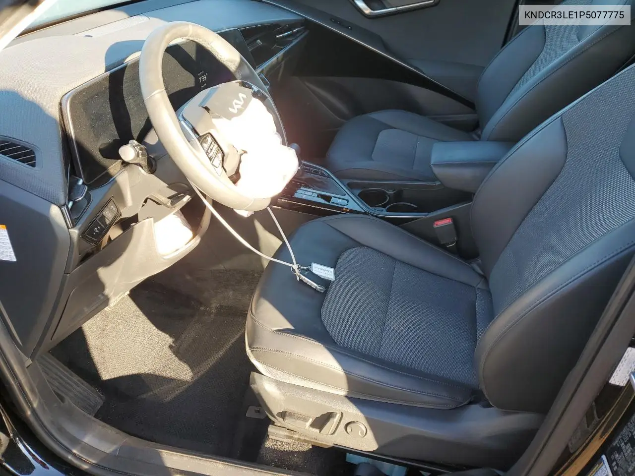 KNDCR3LE1P5077775 2023 Kia Niro Ex