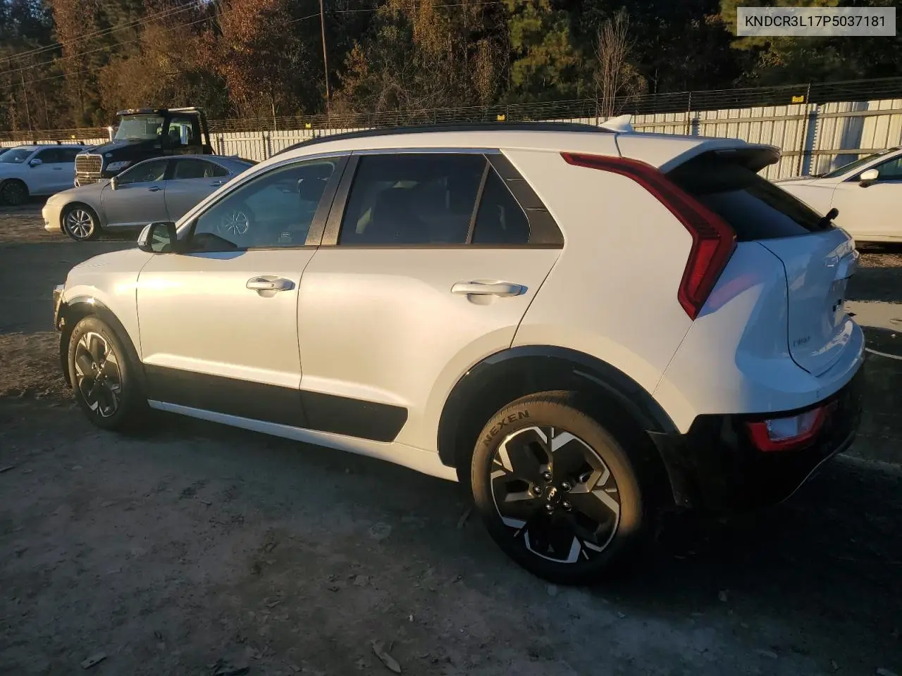 KNDCR3L17P5037181 2023 Kia Niro Wind