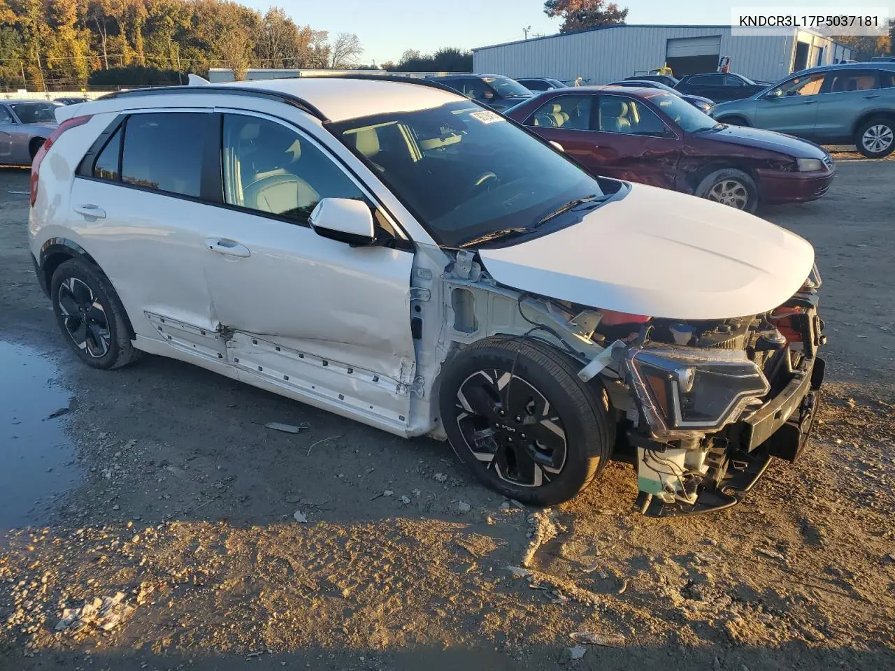 KNDCR3L17P5037181 2023 Kia Niro Wind