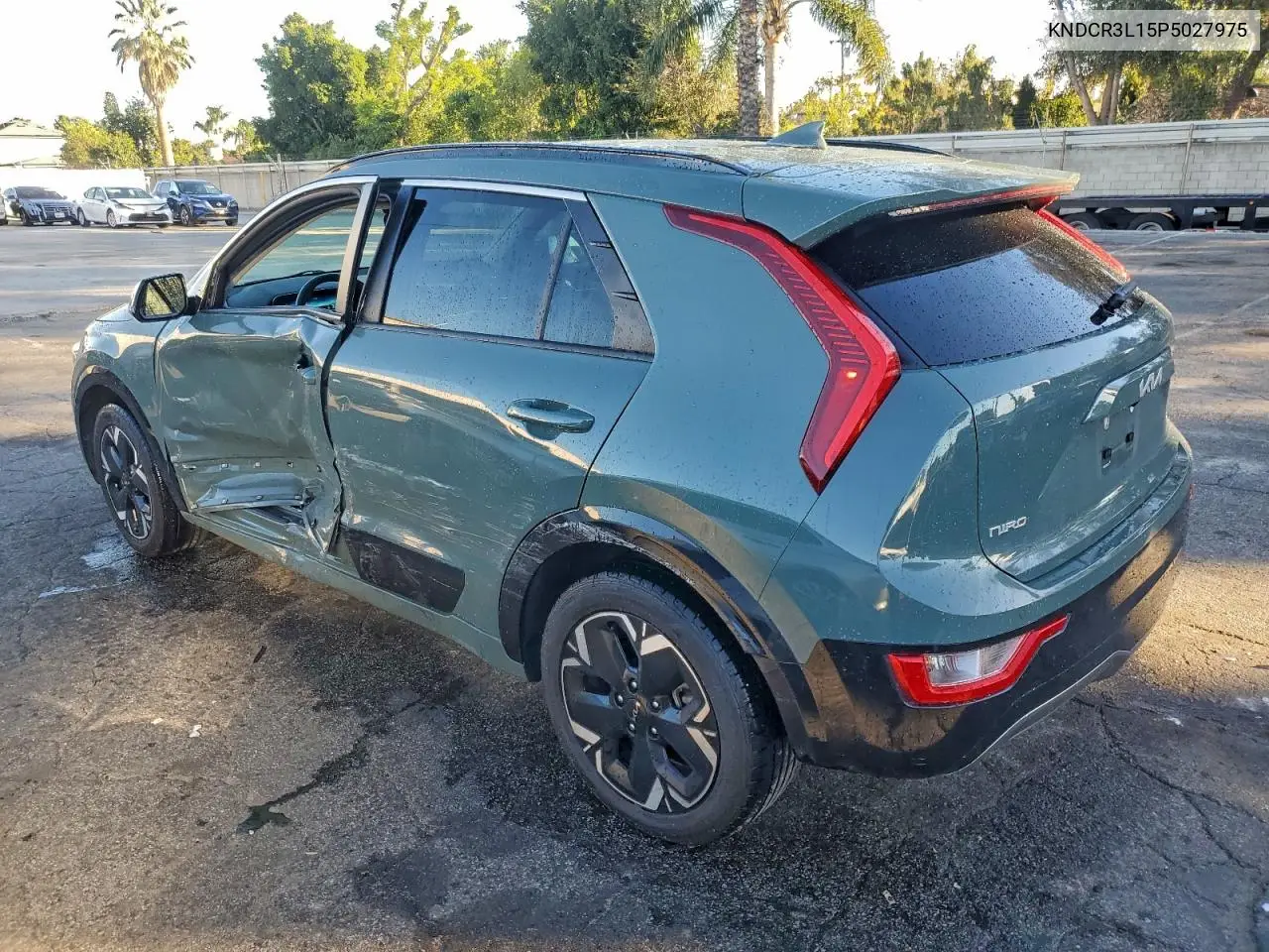 KNDCR3L15P5027975 2023 Kia Niro Wind