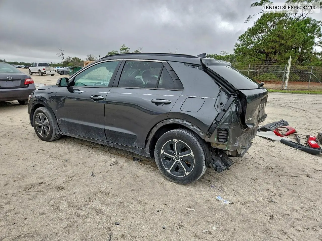 KNDCT3LE8P5034200 2023 Kia Niro Sx