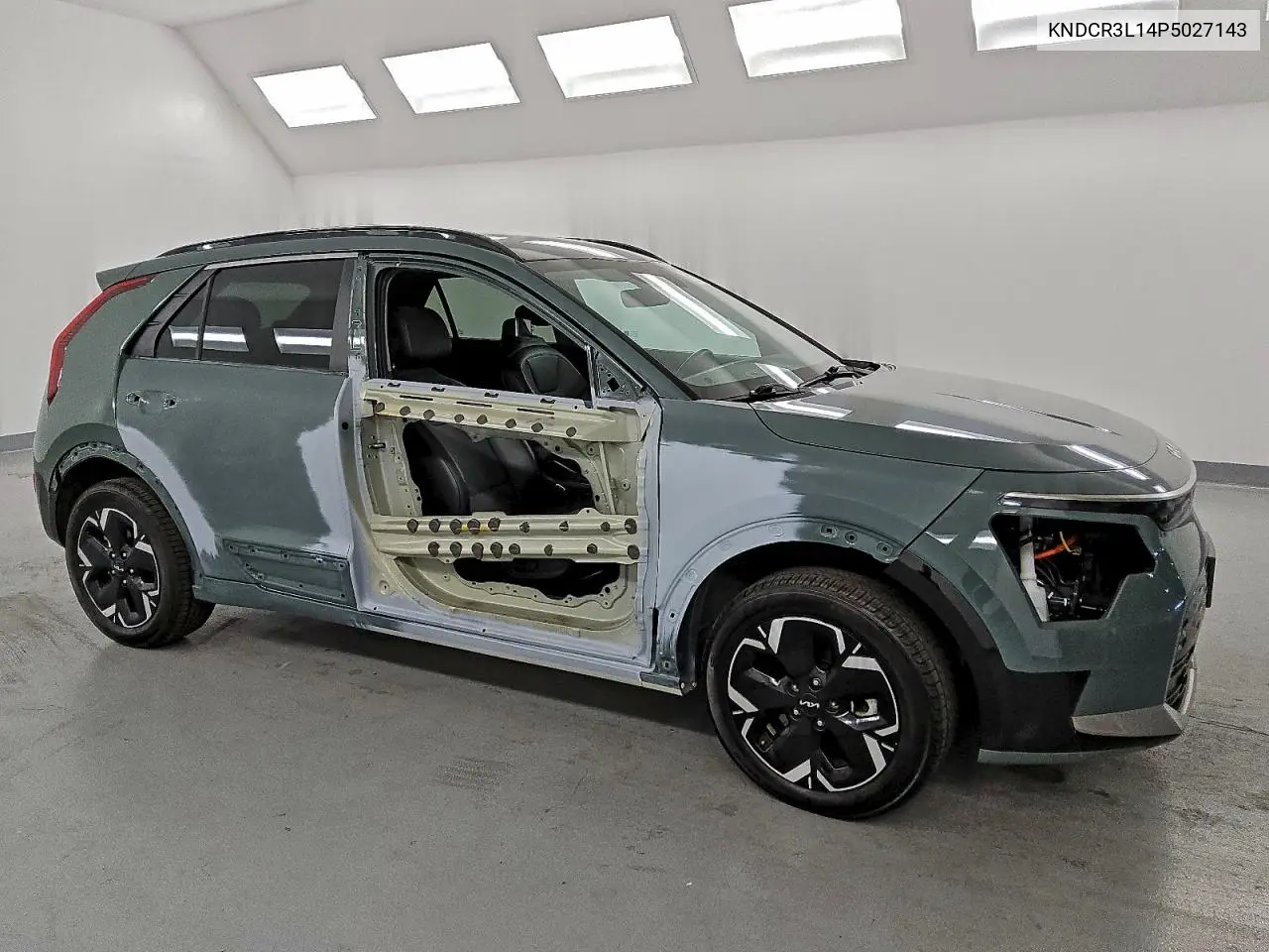KNDCR3L14P5027143 2023 Kia Niro Wind