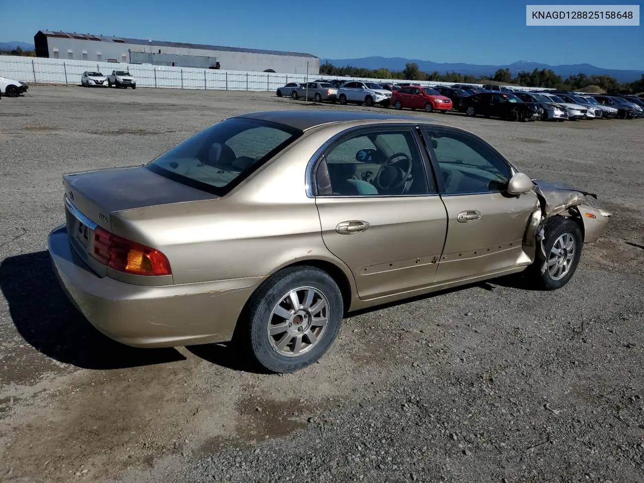 KNAGD128825158648 2002 Kia Optima Magentis